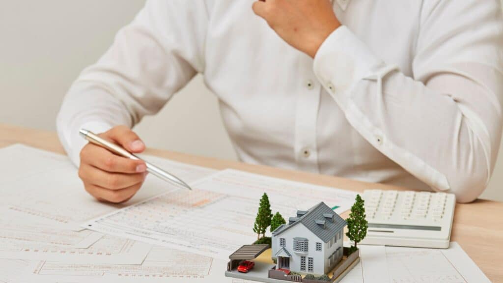 עורך דין מיסוי מקרקעין במרכז - המדריך המלא