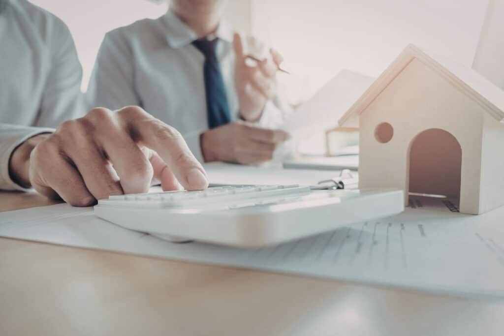 עורך דין נדלן בראשון לציון - כך תימנעו מטעויות יקרות בעסקה