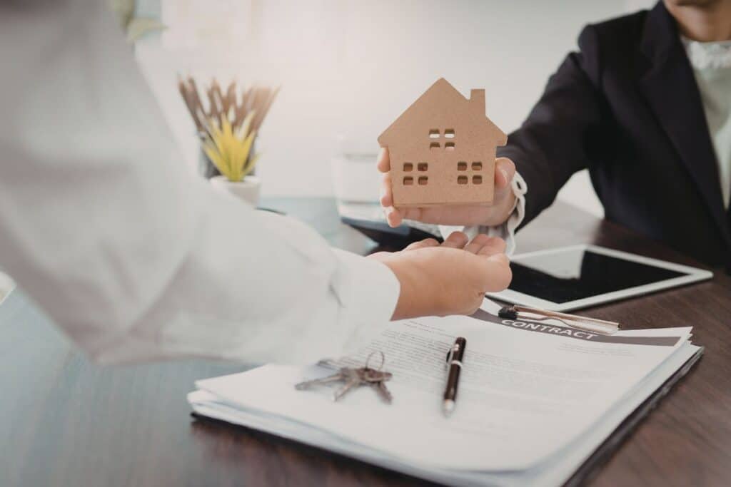 עורך דין נדלן בראשון לציון - כך תימנעו מטעויות יקרות בעסקה